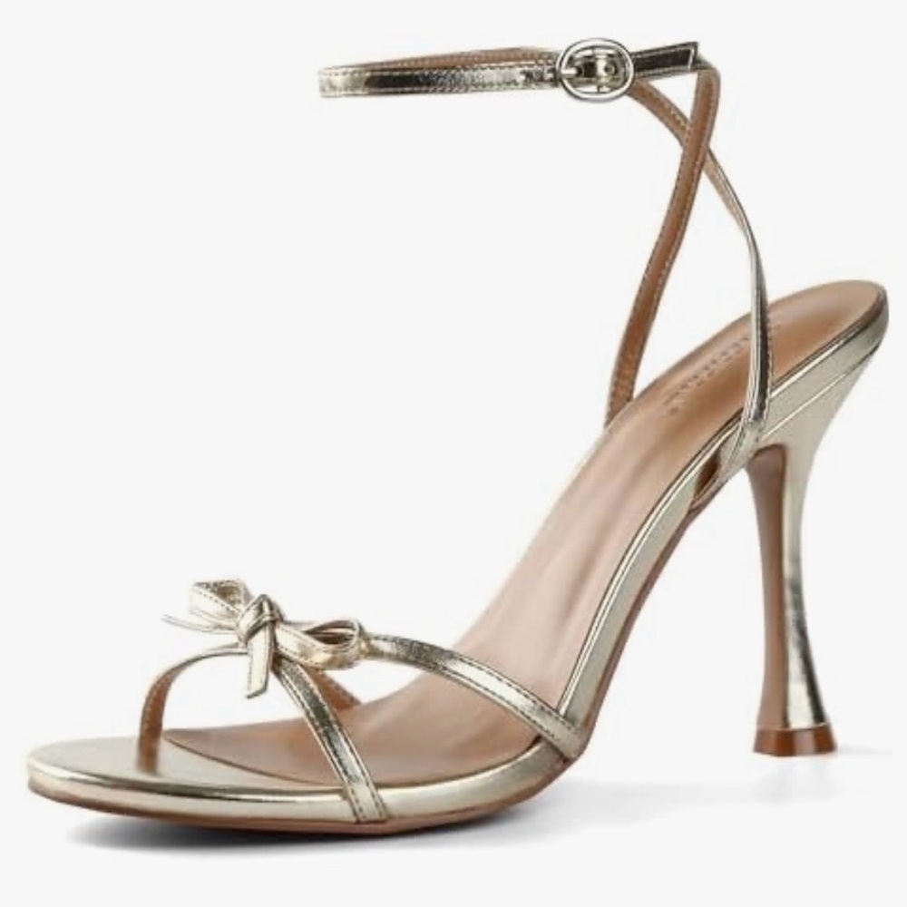 Elegant Gold Strappy Heels